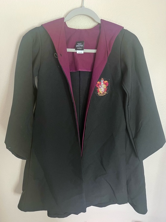 Universal Studio Jackets & Blazers - Universal Wizarding World Of Harry Potter Gryffindor Robe Cape Wand Pouch XXXXS